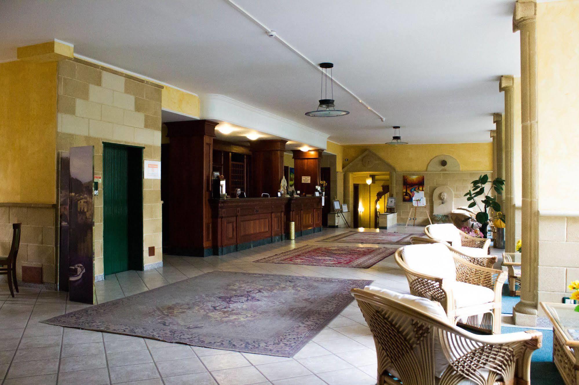 Hotel Salus Godiasco Eksteriør billede